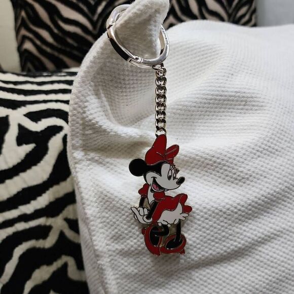 Kate Spade X Disney Minnie Mouse Metal Keyfob/bag Charm - Picture 1 of 10